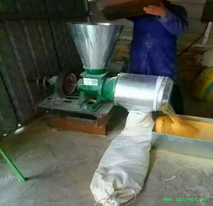 中草藥精細磨粉機 葛根粉碎磨粉機 家用電小麥去麩皮磨面機